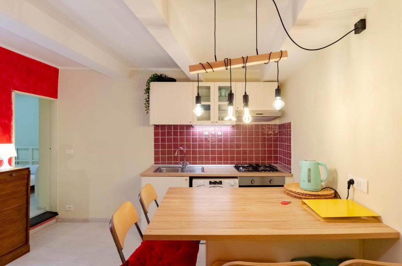 Joivy Cosy Flat In The Centre Apartment Genoa Bagian luar foto