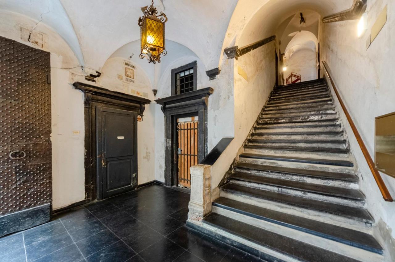 Joivy Cosy Flat In The Centre Apartment Genoa Bagian luar foto